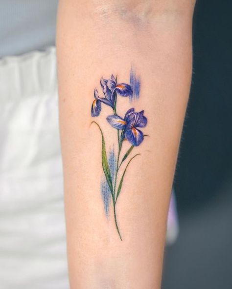 Ori on Instagram: "Iris💙 Thank you kristine :)" Purple Iris Tattoo, Iris Tattoo Design, Purple Flower Tattoos, Iris Flower Tattoo, Korean Tattoo, Tattoo 2023, Tiny Tats, Iris Tattoo, Abstract Tattoo Designs