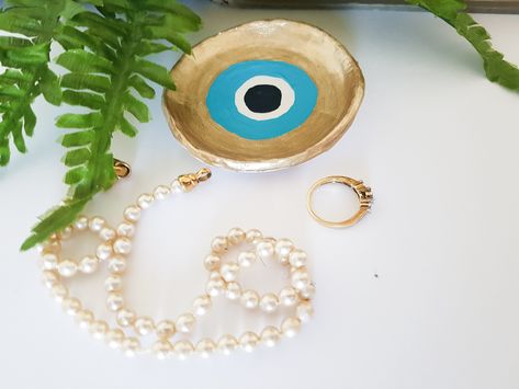 Evil Eye Amulet, Greek Dishes, Ceramics Ideas, Evil Eye Ring, Baptism Favors, Ceramics Ideas Pottery, Blue Evil Eye, Eye Ring, Jewelry Tray