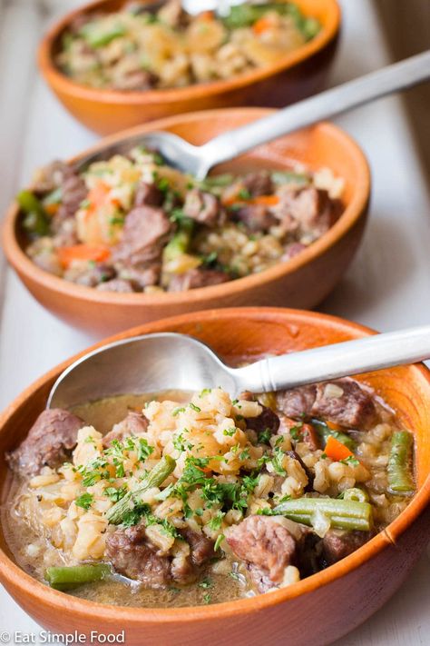 Irish Lamb Stew, Barley Stew, Fall Slow Cooker Recipes, Family Breakfast Recipes, Barley Recipe, Slow Cooker Lamb, Stew Soup, Irish Stew, Lamb Stew