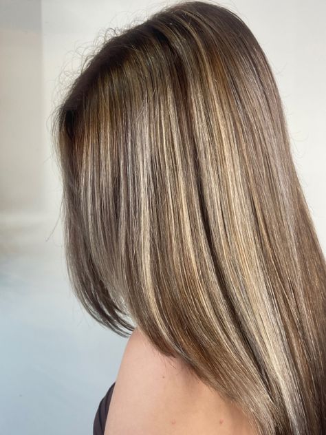 Half Head Of Foils On Brown Hair, Half Head Foils Blonde On Brown Hair, Half Head Foils Brunette, Half A Head Of Foils, Half Head Foils Blonde, Half Head Foils, Half Head Of Highlights, Half Head Highlights, Ash Toner