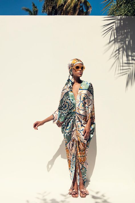 Silvia Tcherassi Resort 2021  [PHOTOS] – WWD Resort Outfit, Resort Fashion, Current Fashion, Miami Fashion, 2020 Trends, Photoshoot Outfits, Fashion Lookbook, Vacation Outfits, A Dress