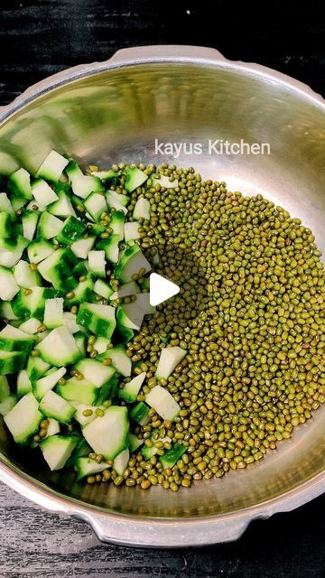 Kayus Kitchen on Instagram: "High Fibre n Protein Rich ❣️ Green Gram Ridgegourd Curry ❣️ Peerkangai Pachai payaru Kootu ❣️

#kayuskitchen
#peerkangaikootu
#peerkangaipachaipayurukootu
#ridgegourdkootu
#ridgegourdgreengramcurry
#highproteinfibrecurry
#healthygravy
#ridgegourdcurry
#turaikisabji
#turaikigravy
#reels
#reelkarofeelkaro
#cooking #foodie #foodporn #instafood #foodphotography #homemade #yummy #foodstagram #foodlover #foodblogger #healthyfood #instagood #homecooking #foodies #cookingathome #foodgasm #baking #healthyfoodporn" Peerkangai Recipes, Protein Rich Foods Vegetarian, Green Gram Recipes, Gujrati Recipe, Healthy Gravy, Green Gram, High Fibre, Protein Rich Foods, Indian Food Recipes Vegetarian