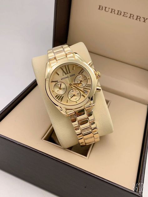 Mk Watch Women, Gucci Watch Women, Olivia Burton Watch, Golden Watch, Mk Watch, Character Pictures, Watch Trends, Watches Women, Pandora Rings