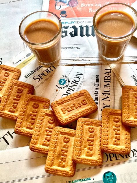 Parle-G story and detailed information on world's No. 1 biscuit... ♥♥♥ Read on to know more... Good reads. Tea Quotes Funny, Parle G, Diy Birthday Gifts For Him, Sunrise Coffee, Good Reads, Indian Tea, Food Photoshoot, Tea Quotes, Animated Love Images