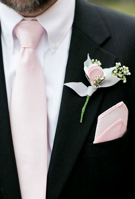 Hoco Couple Outfits, Grooms Dress, Pink Groomsmen, Black Tux Wedding, Bath Wedding, Pink Pocket Square, Blush Pink Ties, Groom Details, Wedding Tux