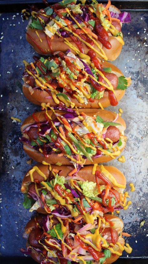 Streetfood Ideas, Korean Slaw, Loaded Hot Dogs, Oven Hot Dogs, Gourmet Hotdogs, Tangy Slaw, Slaw Dog, Spicy Kimchi, Gourmet Hot Dogs