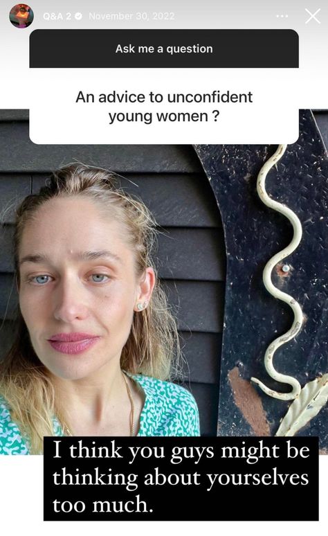 manicpixiememequeen on X: "got self-conscious on my walk yesterday & this image flashed through my brain & a voice deep within me said, “i think you guys might be thinking about yourselves too much.” literally better than years of therapy https://t.co/a2CVAchl41" / X Jemima Kirke, Pinterest Memes, Self Conscious, Blogger Girl, Know Your Meme, Silly Me, Leonardo Dicaprio, Just Girly Things, Britney Spears