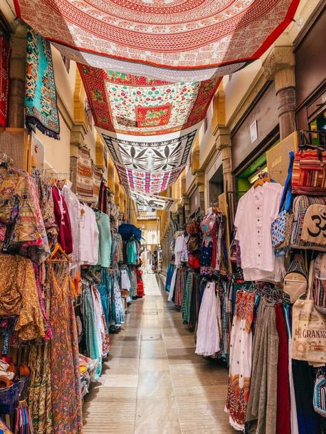 11 Best Things to Do in Granada Spain Things To Do In Granada Spain, Granada Spain Outfit, Cave Houses, Spain Outfit, Al Andalus, San Nicolas, Granada Spain, Living In Europe, Cities In Europe