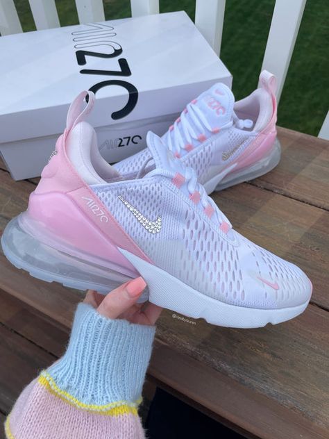 Air Max 270 Women, Nike Air Max Pink, Swarovski Nike, Nike 270, Preppy Shoes, Brand Name Shoes, Baskets Nike, Cute Nike Shoes, Pink Nike