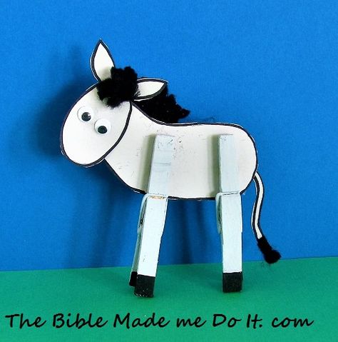 NOAH’S ARK: DONKEY – The Bible made me do it! Clothespin Donkey Craft, Queen Esther Crafts, Donkey Craft, Messy Christmas, Childrens Ministry Crafts, Vbs Craft, March Break, Vbs 2024, Preschool Bible