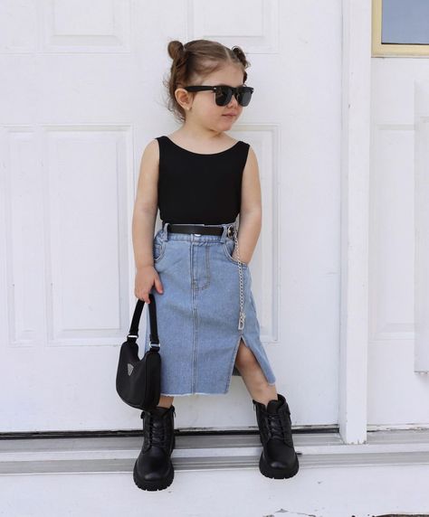 Outfits In The 90s, Kids Outfits Boys, Target Kids Clothes, Spring Outfits Kids, Magical Childhood, Kids Wedding Outfits, Kids Outfits Daughters, Fancy Short Dresses