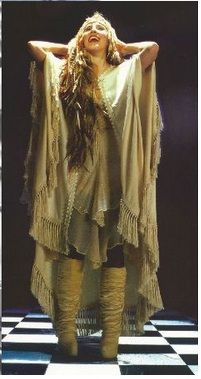 One of my favorite pictures of Stevie Nicks. Between the fringed outfit and the slouch boots, this picture embodies everything about boho style. #styleicon #modcloth Stevie Nicks Style, Stephanie Lynn, Stevie Nicks Fleetwood Mac, White Witch, Norma Jean, I'm With The Band, I Love Music, Stevie Nicks, Fleetwood Mac