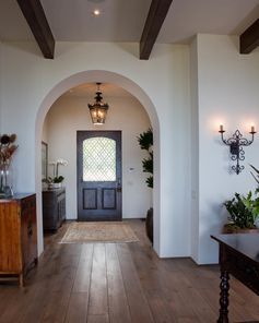 Mission Revival Homes, Spanish Colonial Homes, Spanish Revival Home, Spanish Decor, Colonial Design, Mediterranean Home Decor, Spanish Style Home, Spanish Style Homes, Hacienda Style