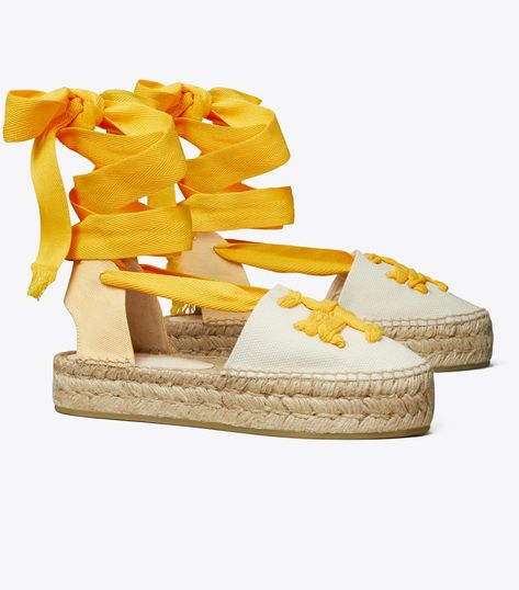 New Women's Designer Clothing |Spring Collection | Tory Burch | Tory Burch Ss23 Fashion, Green Espadrilles, Designer Espadrilles, Tory Burch Espadrilles, Espadrilles Sandals, Wedge Platform Sandals, Work Flats, Mama Style, Fancy Shoes