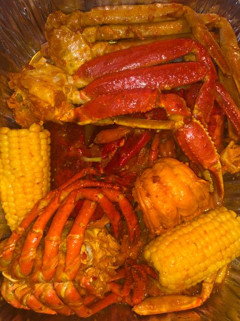 Seafood Boil Crab, Crab Dips, Crab Appetizers, Crab Dinner, Crab Dip Recipe, Crab Appetizer, Crab And Shrimp, Crab Meat Recipes, Seafood Boil Recipes