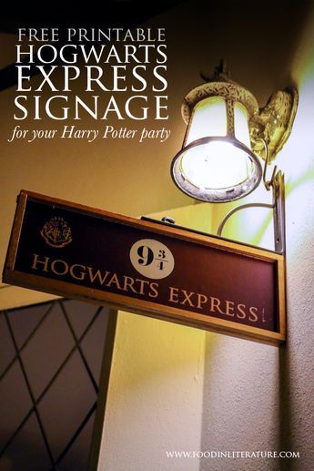 The magic begins at Platform 9 3/4! Quickly print off this free downloadable sign and make them believe at your next Harry Potter party. Marathon Party, Hogwarts Party, Harry Potter Halloween Party, Cumpleaños Harry Potter, Harry Potter Bday, Harry Potter Classroom, Harry Potter Bedroom, Harry Potter Baby Shower, Harry Potter Theme Party