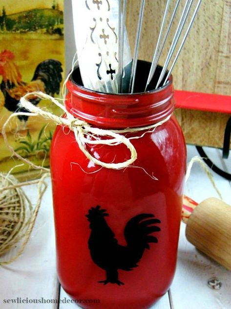 Kitchen Ideas Red, Red Mason Jars, Diy Hanging Shelves, Mason Jar Projects, Rooster Kitchen, Chicken Crafts, Rooster Decor, Wine Bottle Diy Crafts, Jar Decor