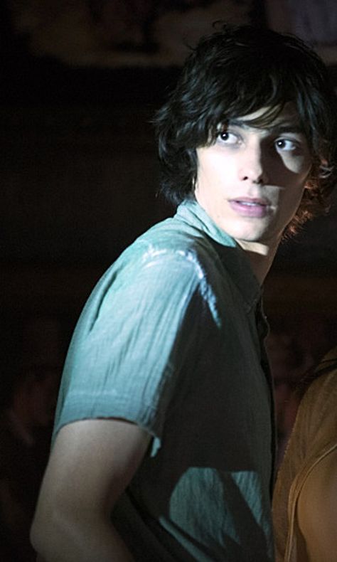 Devon Bostick The 100, Jasper The 100, Jasper Jordan, Hot Emo Guy, Rodrick Heffley, Devon Bostick, Ralph Macchio, Wimpy Kid, Ideal Boyfriend