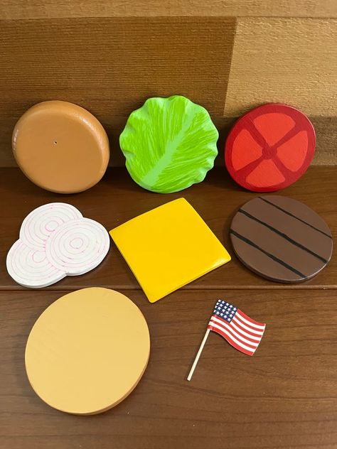 Wooden Cheeseburger Coasters - Etsy Cheeseburger Coaster Set, Burger Coaster, Clay Coasters Diy, Air Dry Clay Coasters, Ideas Arcilla, Clay Coasters, Food Furniture, Fun Coasters, Clown Crafts