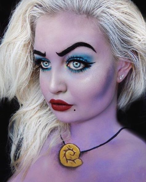 Major inspiration ahead! Ursula Makeup, Makeup Karakter, Pretty Halloween Makeup, Make Up Diy, Ursula Costume, Halloweenský Makeup, Halloween Make-up Looks, Cute Halloween Makeup, Halloween Makeup Pretty