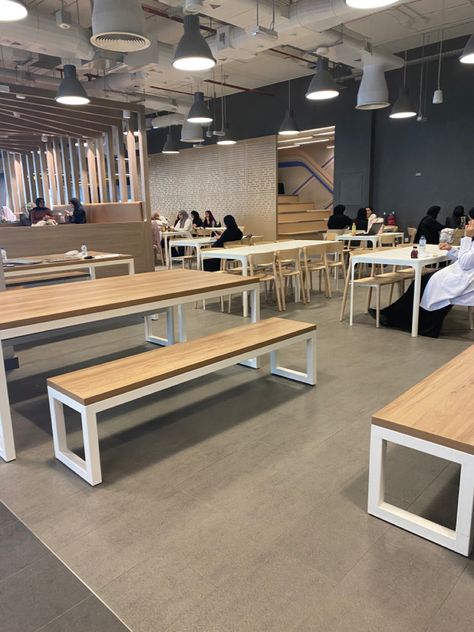 Cafeteria University, Cafeteria Aesthetic, University Cafeteria, Canteen Design, Lounge Aesthetic, Cafeteria Design, School Cafe, Study Cafe, School Building Design