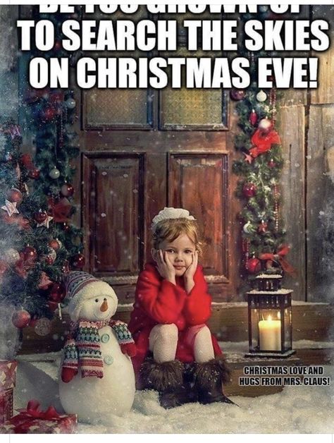 Christmas Eve Memes, Christmas Eve Meme, Funny Merry Christmas Images, Christmas Eve Images, Christmas Eve Pictures, Small Thoughts, Merry Christmas Meme, Christmas Eve Quotes, Christmas Images Hd