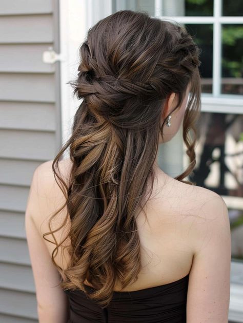 Elegant Buns, Best Prom Hairstyles, Prom Ponytail Hairstyles, Curly Prom Hair, Elegant Bun, Natural Hair Diy, Natural Hair Mask, Simple Prom Hair, Oval Face Hairstyles