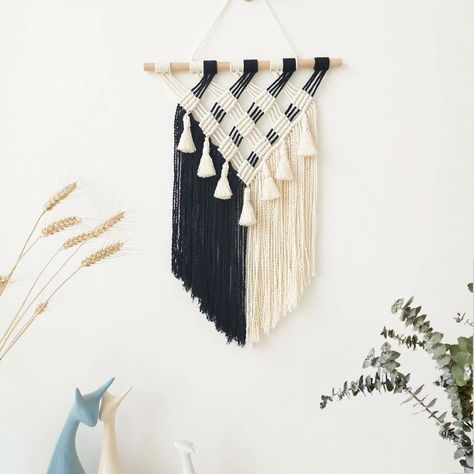 Handmade Black and Natural Macrame Wall Hanging Wall Hanger Diy, Room Decor Boho Chic, Diy Boho Wall Decor, Macrame Board, Boho Decorations, Bamboo Baskets, Kitchen Boho, Decor Boho Chic, Macrame Wall Hanger