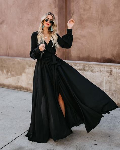 Long Sleeve Diana Maxi Dress - Black - FINAL SALE Long Sleeve Boho Maxi Dress, Long Sleeve Prom, Skirt Maxi, Prom Dresses With Sleeves, Maxi Dress Evening, Prom Dresses Long With Sleeves, Long Black Dress, Looks Chic, Long Sleeve Maxi