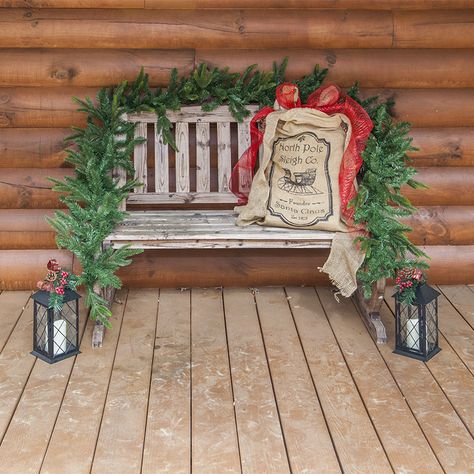 Garland draped bench Christmas porch decoration idea Christmas Porch Decorations, Tennessee Christmas, Porch Decorations, Christmas Front Porch, Porch Christmas, Christmas Porch Decor, Front Porch Decorating, Outdoor Christmas Lights, Front Porch Christmas Decor