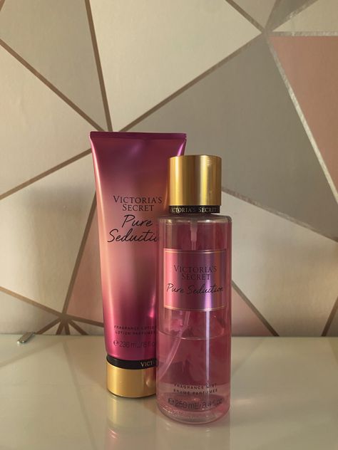 Victoria Aesthetic, Victoria Secret Body Spray, Pure Seduction, Victoria's Secrets, Victoria Secret Fragrances, Victoria Secret Body, Victoria Secrets, Body Skin Care Routine, Fragrance Mist