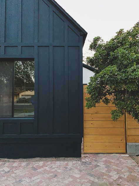 We had always planned on doing a two-toned exterior, but were thinking of a more mid-tone green on the board and batten. The day before the painters started I had a sudden change of heart and REALLY wanted to do a dark color on the siding! These exterior inspiration images from Atlanta designer Pam Sessions sealed the deal! So I quickly ran to Lowe’s and picked up a few samples of dark green, almost black colors that I felt worked a little better with the reclaimed brick pavers. Renovation Facade, Evergreen House, Brick Farmhouse, Board And Batten Exterior, Craftsman Farmhouse, Vertical Siding, James Hardie, Reclaimed Brick, Board And Batten Siding