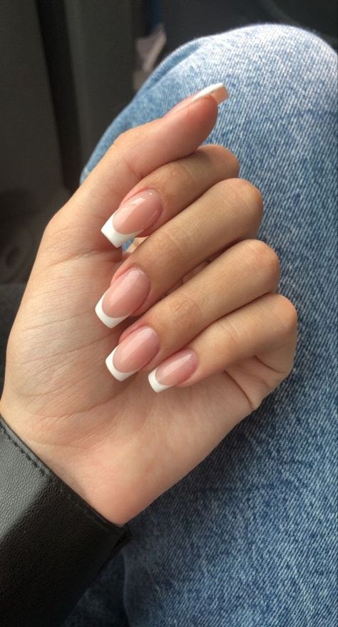 Nude With French Tip Nails, French Manicure Square Nails, Square French Manicure, Square French Tip Acrylic Nails, Nude Square Nails, French Square Nails, Square French Tip Nails, French Tip Nails Square, Square Nails French