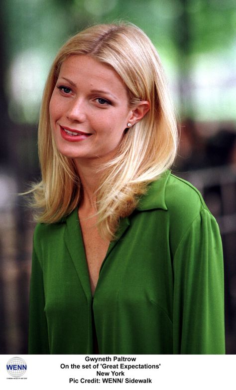 Gwenyth Paltrow Hair, Gwyneth Paltrow Hair, Gweneth Paltrow, Gwyneth Paltrow Style, Blonde Hair Inspiration, 90s Hairstyles, Great Expectations, Gwyneth Paltrow, Shoulder Length Hair