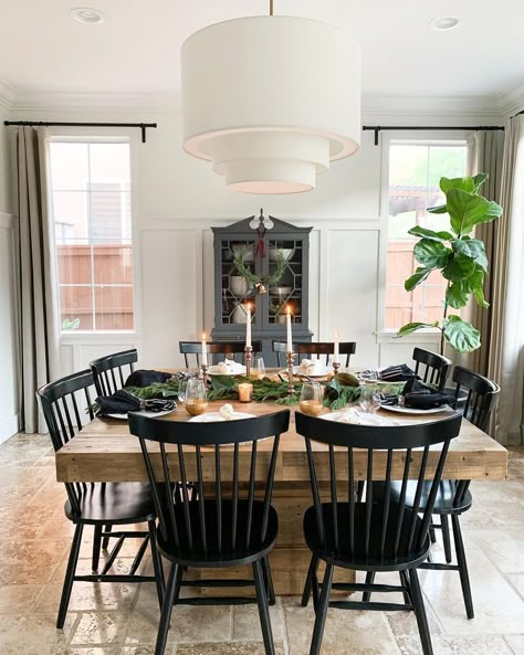 Square Wood Table, Square Dining Room, Square Dining Room Table, Square Kitchen Tables, Dining Room Inspo, Black Chairs, Dining Room Remodel, House Dining Room, Dining Room Makeover