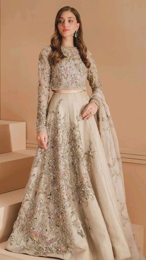 Pakistani Style Lehenga, Modest Lehenga Pakistani Bridal, Dhavani For Wedding, Indian Jacket Outfit, Long Gown Designs Indian Traditional, Desi Dress Pakistani Outfits, Modest Lehenga Designs, Indian Wedding Dresses Simple, Nikkah Lehnga