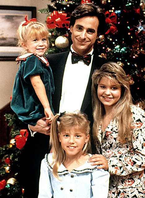 Full House Christmas, Fuller House Cast, Full House Tv Show, Full House Cast, Christmas Tv Shows, Danny Tanner, Stephanie Tanner, Dj Tanner, Michelle Tanner