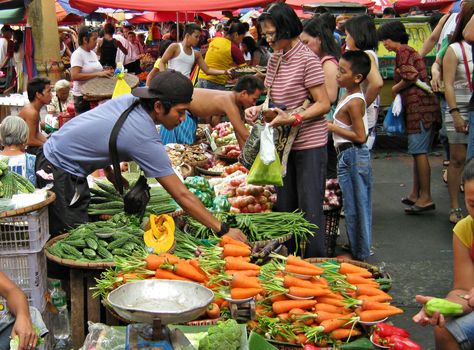 Philippines Market, Buying Food, Market Scene, Philippines Culture, Abs Cbn, Filipino Culture, Traditional Market, How To Go, Indian Outfit