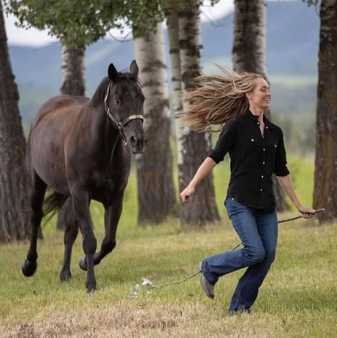 Heartland Aesthetic, Watch Heartland, Heartland Actors, Heart Land, Deva Cassel, Amy Fleming, Heartland Quotes, Heartland Amy, Amy And Ty Heartland