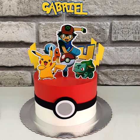 Pokemon Birthday Cake Boys, Pokemon Birthday Party Cake, Pokemon Theme Cake, Birthday Cake Pokemon, Pokemon Cake Ideas, Pastel Pokemon, Pokemon Torte, Bolo Pikachu, Bolo Pokemon