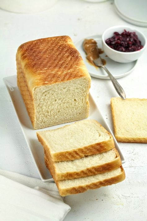 myloveofbaking – …takes home baking to a whole new level Sourdough Sandwich Bread Pullman, Bread Recipe Sourdough, Pullman Bread, Sourdough Sandwich Bread, Baking Breads, Baked Breads, Sourdough Bread Sandwiches, Sandwich Loaf, Bread Tin