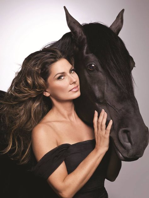 Shania Twain recently announced 21 more performances for May 20 – July 26 at Caesars Palace Cai Sălbatici, Cowgirl And Horse, Shania Twain, Black Horse, Horse Photography, Country Singers, Horse Girl, Horse Rider, Pictures Images