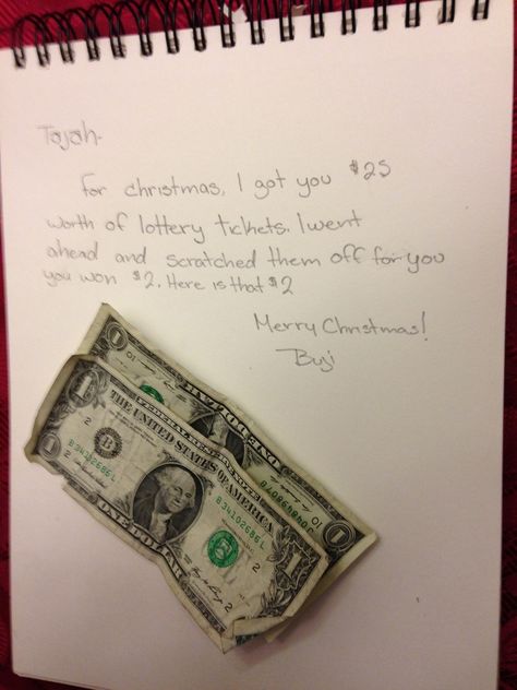 So I got you a gift but... - Imgur Bad Gifts, Bad Santa, Creative Christmas Gifts, Gag Gifts Funny, Make A Gift, Merry Christmas And Happy New Year, Gag Gifts, The Worst, Christmas Shopping