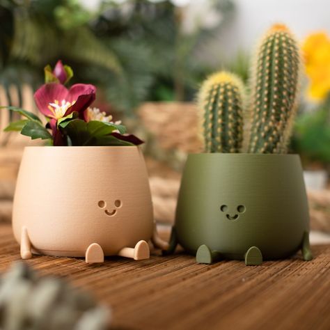 🌈✨ Colors of Joy! Discover the symbolism behind different planter colors. What's your favorite hue? Comment below! #ColorfulPlants #INGADIColors Kawaii Flower Pot, Face Sitting, Deco Jungle, Planter Gift, Tanah Liat, Face Planters, Matte Green, Clay Diy Projects, Head Planters