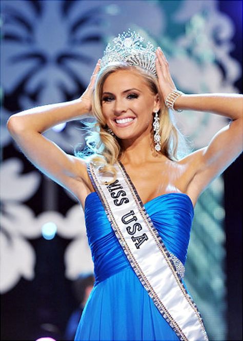 What Hair Color is Most Likely To Win Miss USA? Miss Universe Usa, Miss Universe Swimsuit, Pageant Pictures, National American Miss, Pageant Photography, Miss Texas, Miss Americana, Miss Teen Usa, Teen Usa