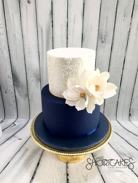 Wedding Cake Navy Blue, Navy Blue Wedding Cakes, Wedding Cake Navy, Tier Cakes, Silver Wedding Cake, Food Decorating, Weddings Idea, Blue And White Wedding, Romantic Wedding Cake