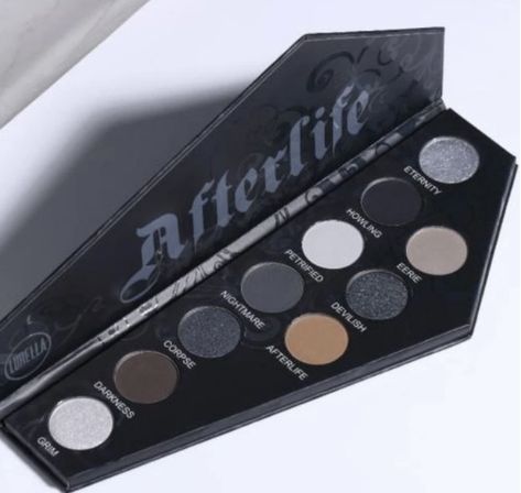 Punk Makeup, Makeup Pallets, Makeup Package, Swag Makeup, Emo Makeup, The Afterlife, Edgy Makeup, Gothic Makeup, Goth Makeup