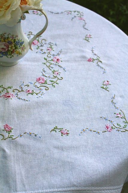 . Embroidered Cross, Vintage Cross Stitch, Cottage Charm, Hand Flowers, Cross Stitches, Vintage Cross Stitches, Linens And Lace, Romantic Homes, 자수 디자인