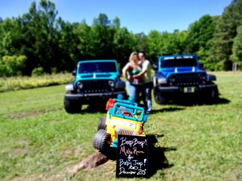 Jeep Gender Reveal Ideas, Jeep Baby, Jeep Jeep, Announcement Ideas, Foto Shoot, Jeep Lover, Baby Announcements, Future Children, Baby Pics