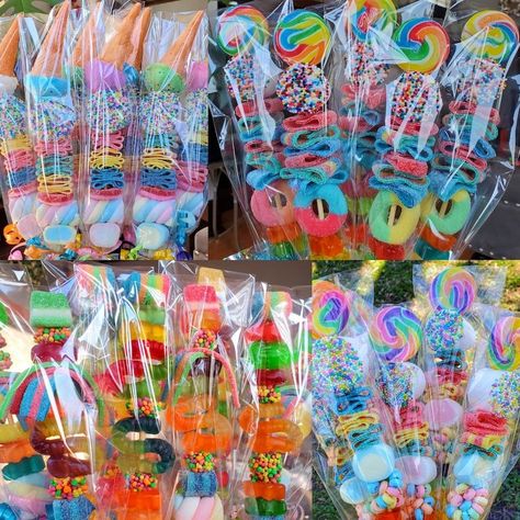 Goodie Bags For Birthday Parties, Gummy Candy Kabobs, Candy Kabobs, Candy Bouquet Diy, Candy Pop, Lollipop Candy, Candy Sticks, Ice Cream Candy, Candyland Birthday